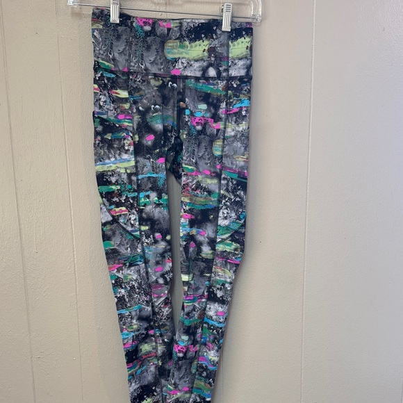 lululemon athletica Multicolor Patterned Leggings - Picture 1 of 6